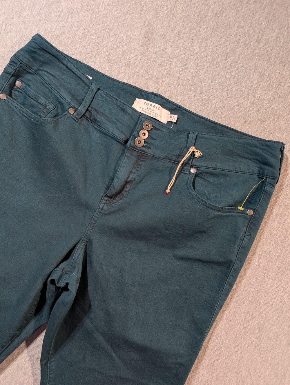 Torrid Denim Stretch Jegging Women's 22R Teal Green NWT
